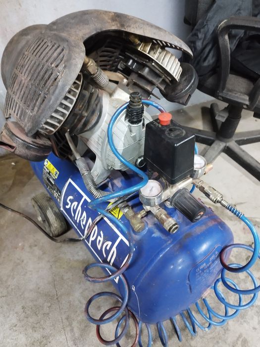 Kompresor dwutłokowy 50L Scheppach HC52dc