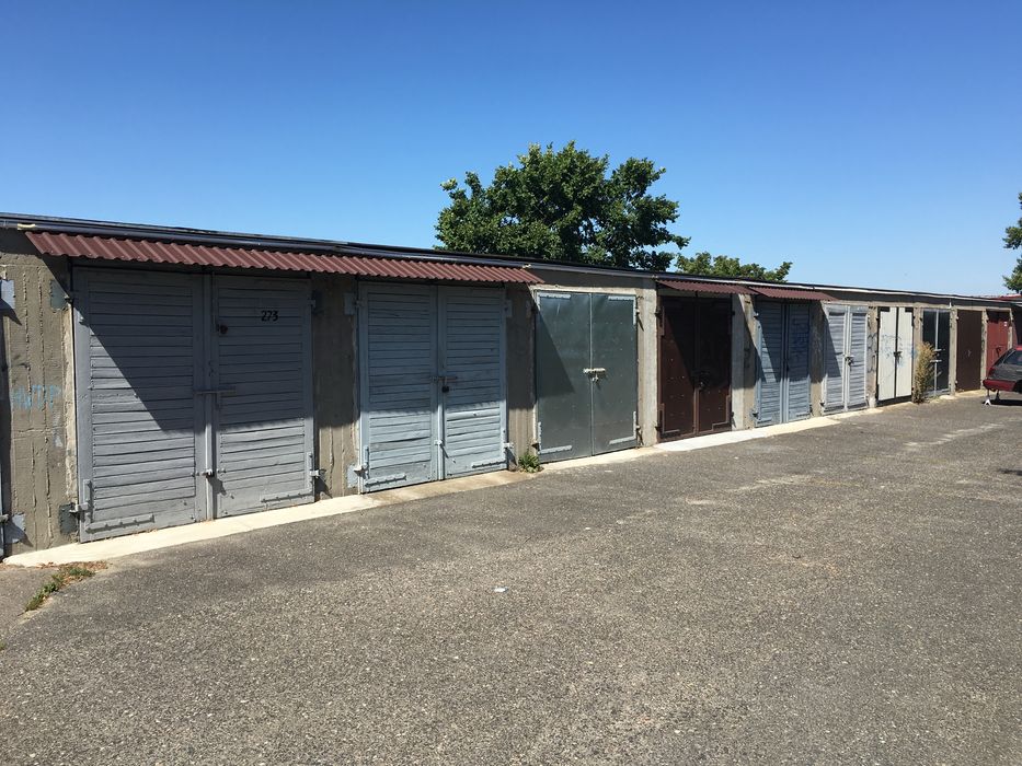 Garaż do wynajęcia Bemowo Himalajska Wynajem schowek magazyn wynajmę