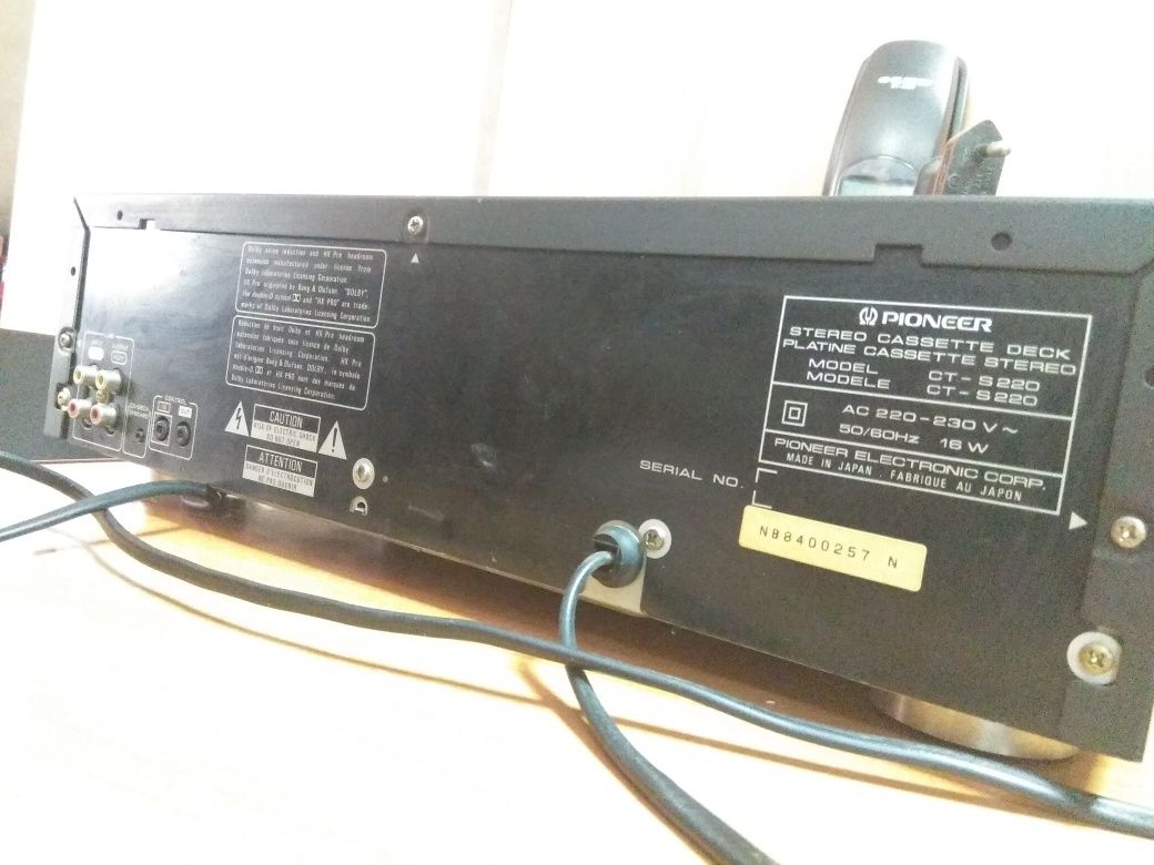 Касетна дека Pioneer ct-s220