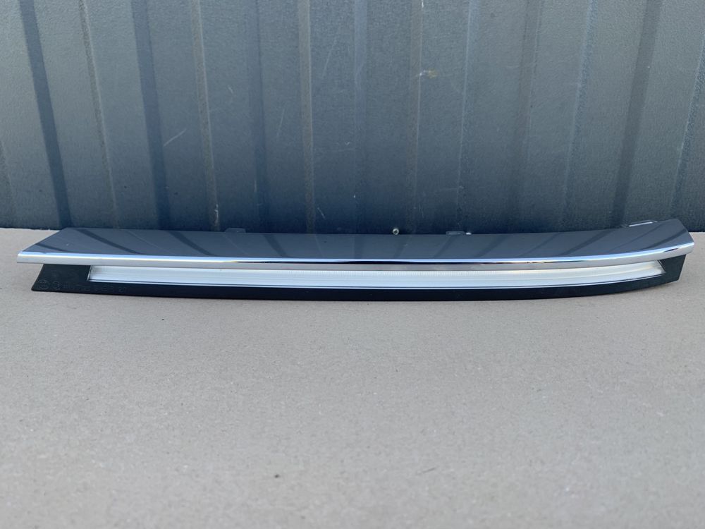 VW Arteon lift lampa LED DRL lewa przednia lewy przód