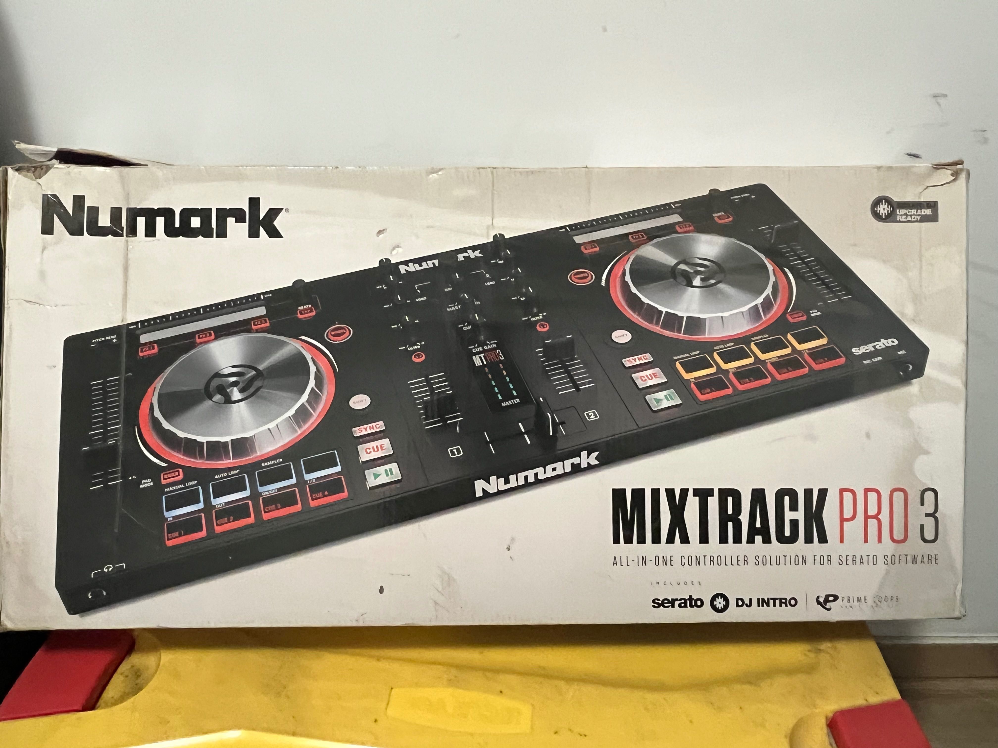 Sprzęt nagłośnieniowy DJ