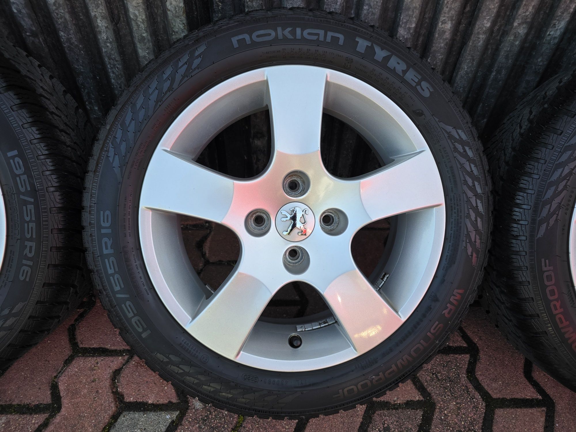 Felgi z oponami 195/55R16 Peugeot 208 4x108 207 Partner 307 308 C3 16"