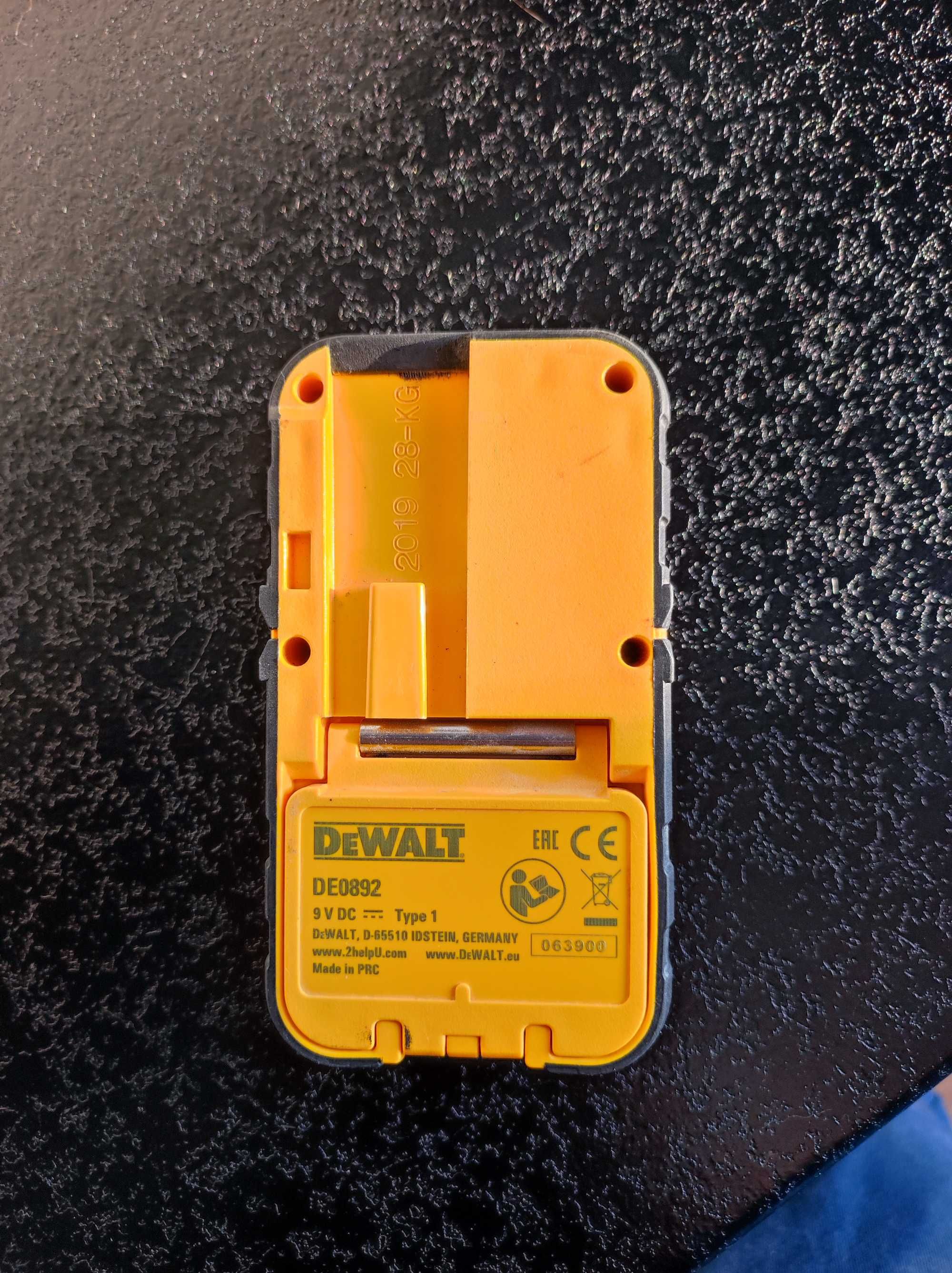 Detektor laserowy DeWalt DE0892 – sprawny, jak nowy!
