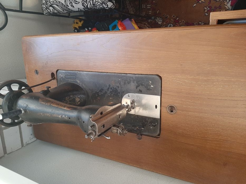 Швейна машина .Singer