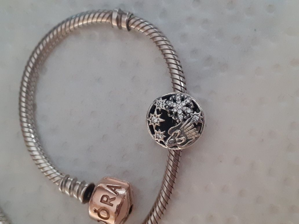 Charms Pandora 925 Ale 585