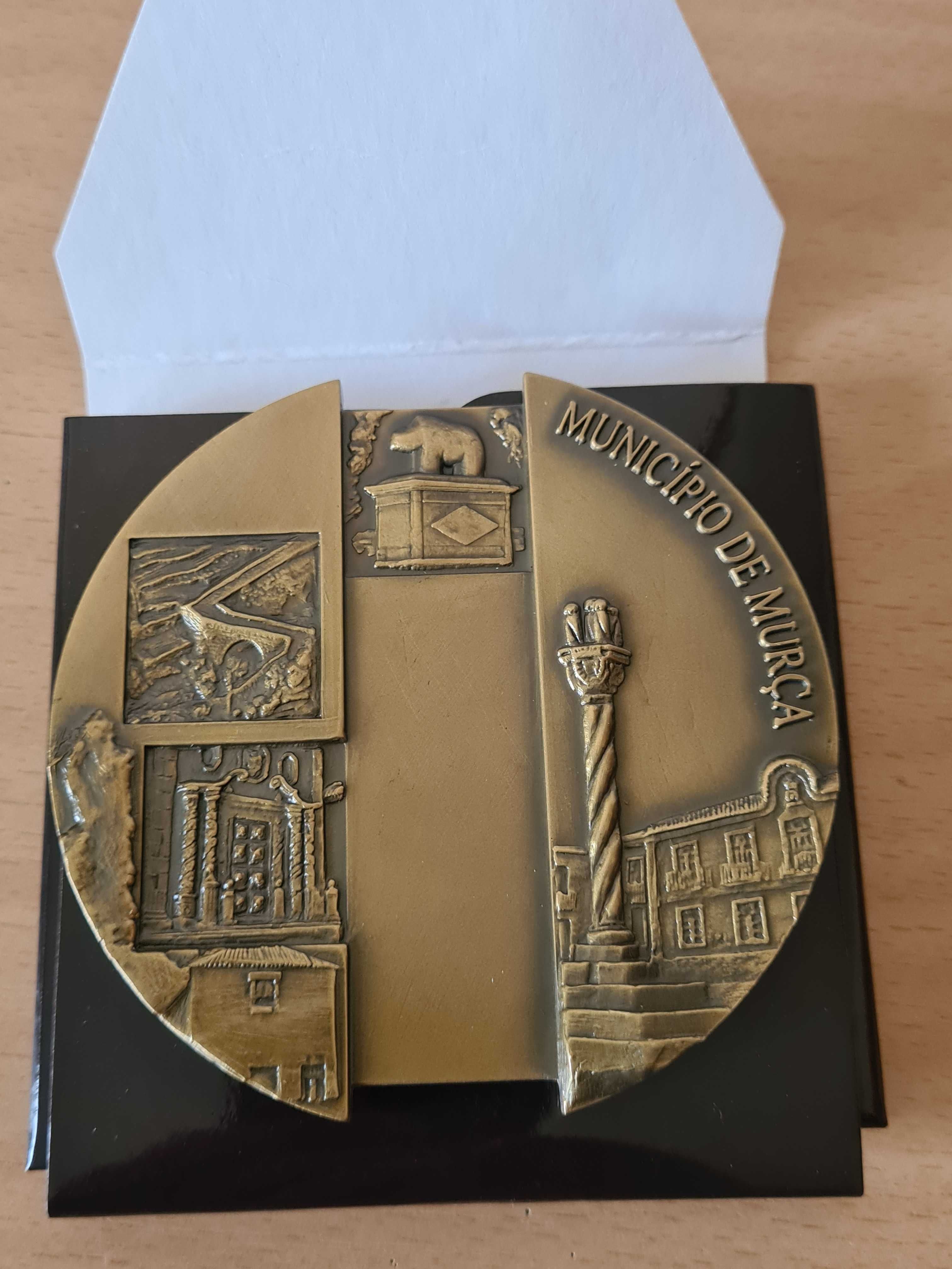 Medalha comemorativa em bronze da cidade de Murça