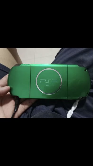 Psp sony 3008 metallic green