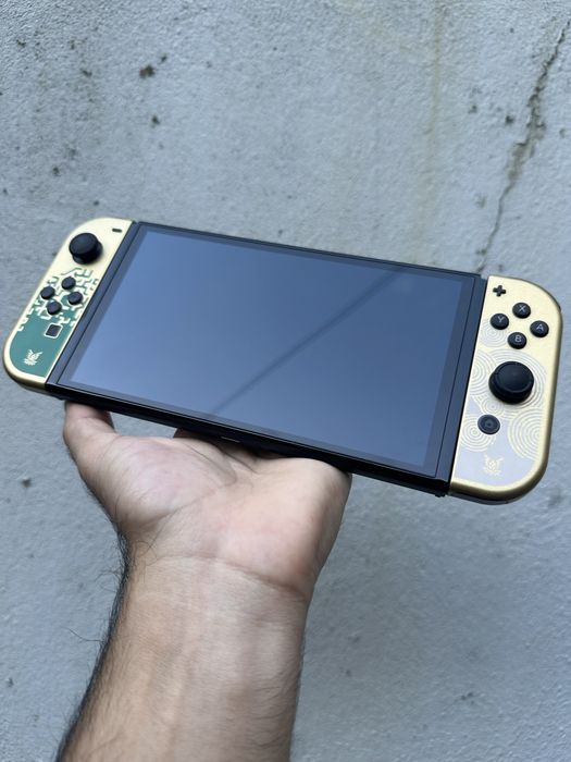 Nintendo Switch Oled Zelda (Edição TOTK, Caixa)