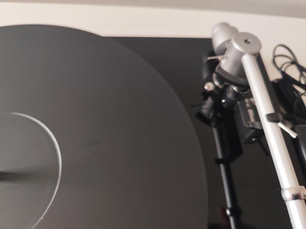 Gramofon Thorens Td 203 nowa wkładkami goldring E2