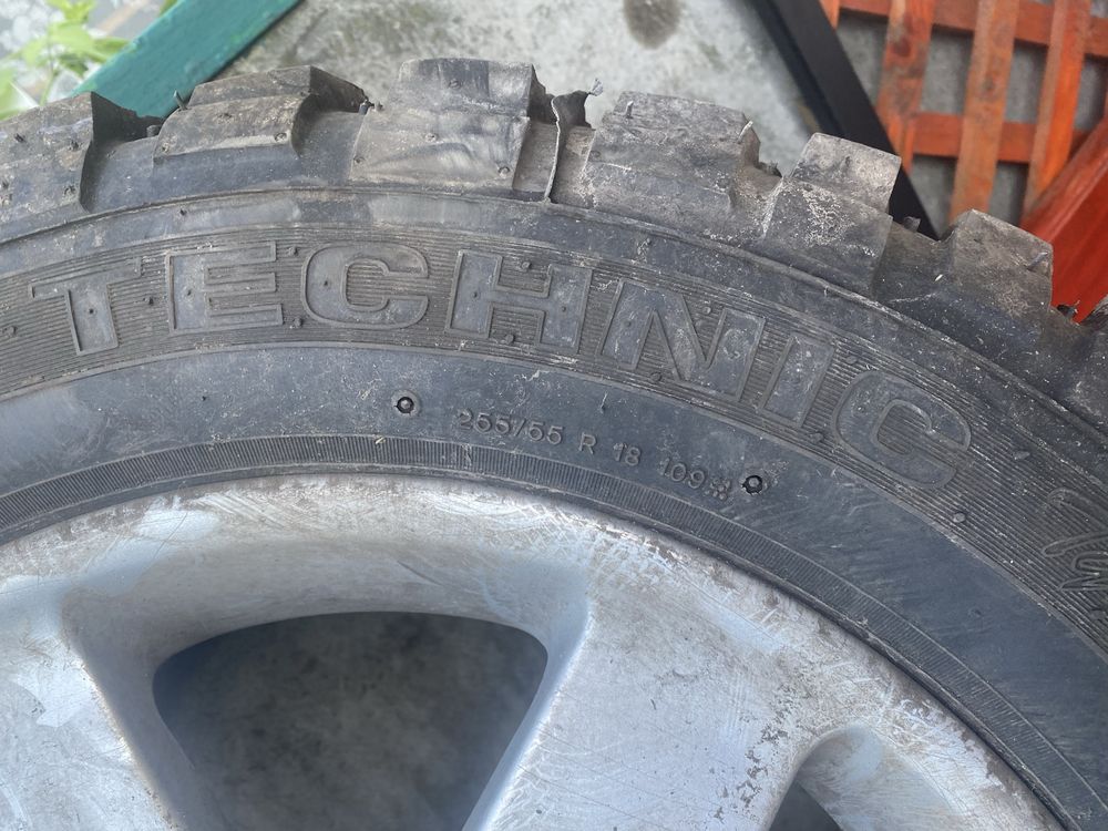 Шини з дисками Technic Tracker II 255/55/18