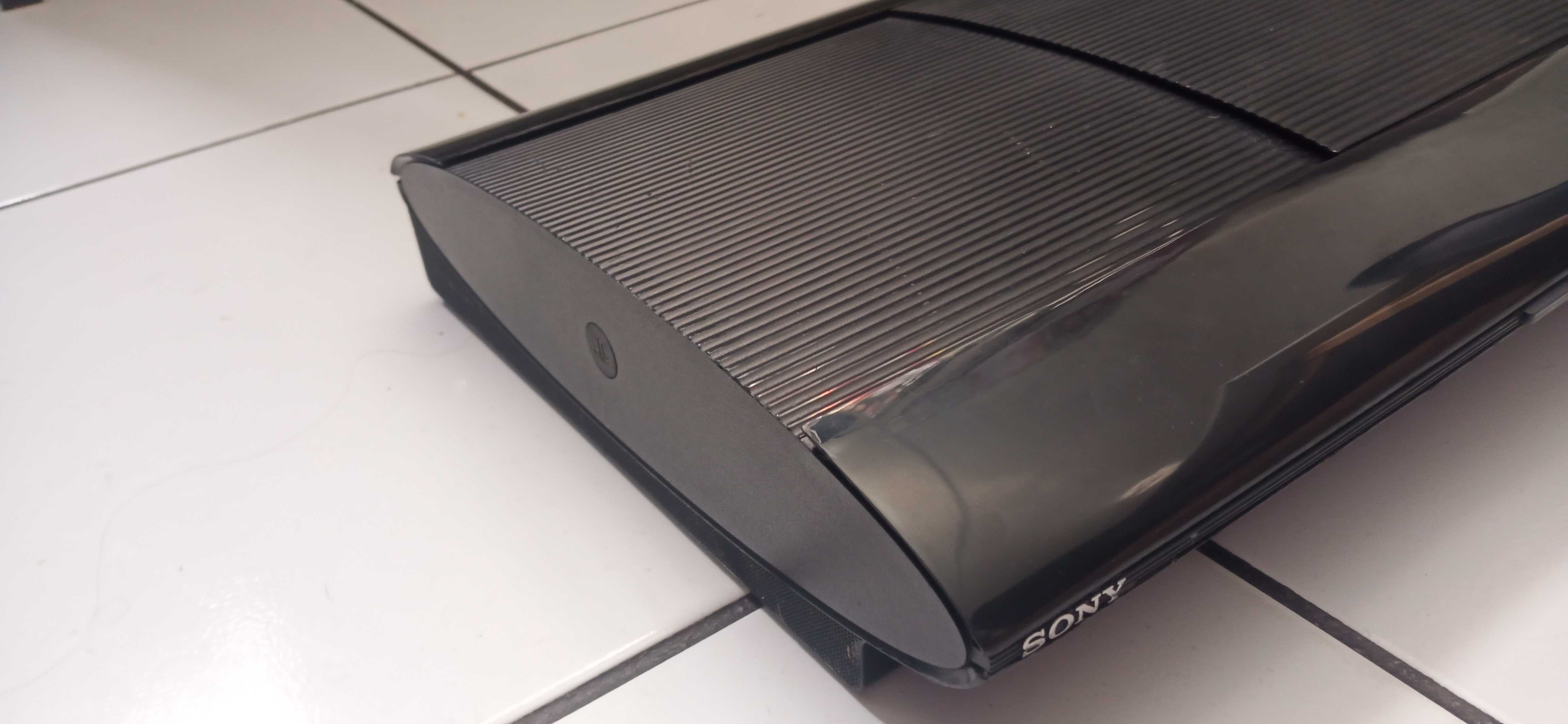 PlayStation 3 super slim konsola klasyk sprawna napęd czyta ok 320gb