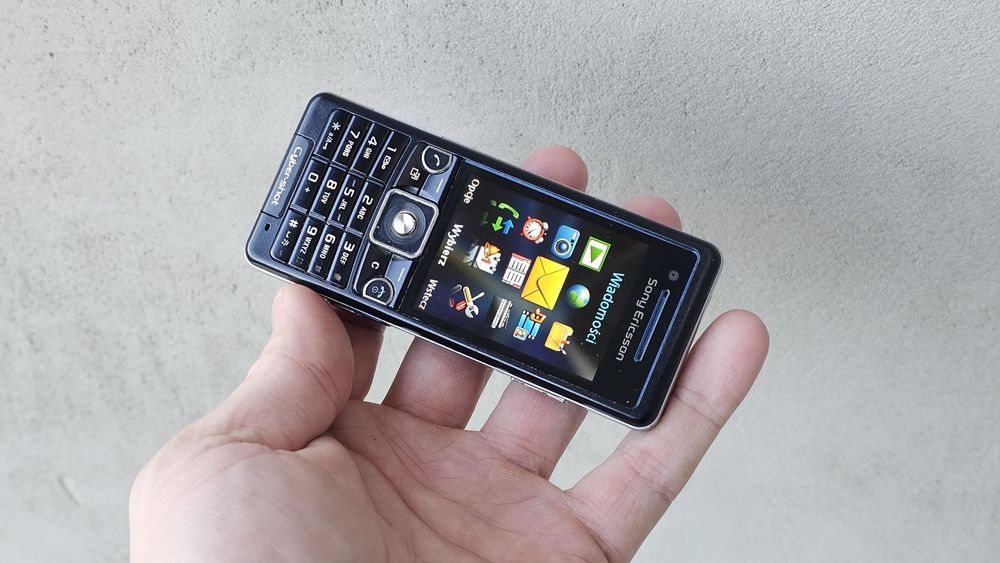 Sony Ericsson C510 bdb stan bez sim