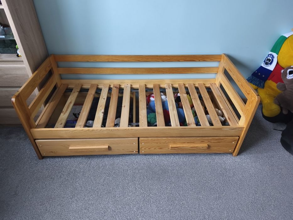 Łóżko drewniane dziecięce 160x70