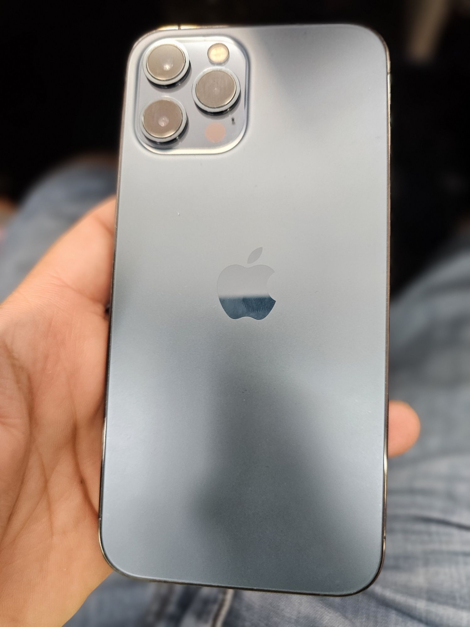 Iphone 12 pro max...128gb