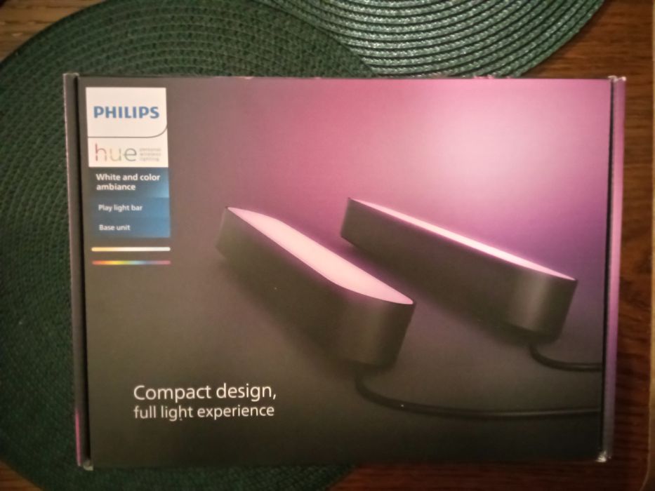 NOWE Lampy Play PHILIPS HUE White and Color Ambiance, czarne