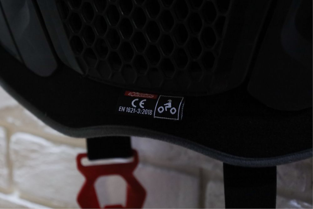 Alpinestar Ochraniacz Klatki Piersiowej Bionic Action