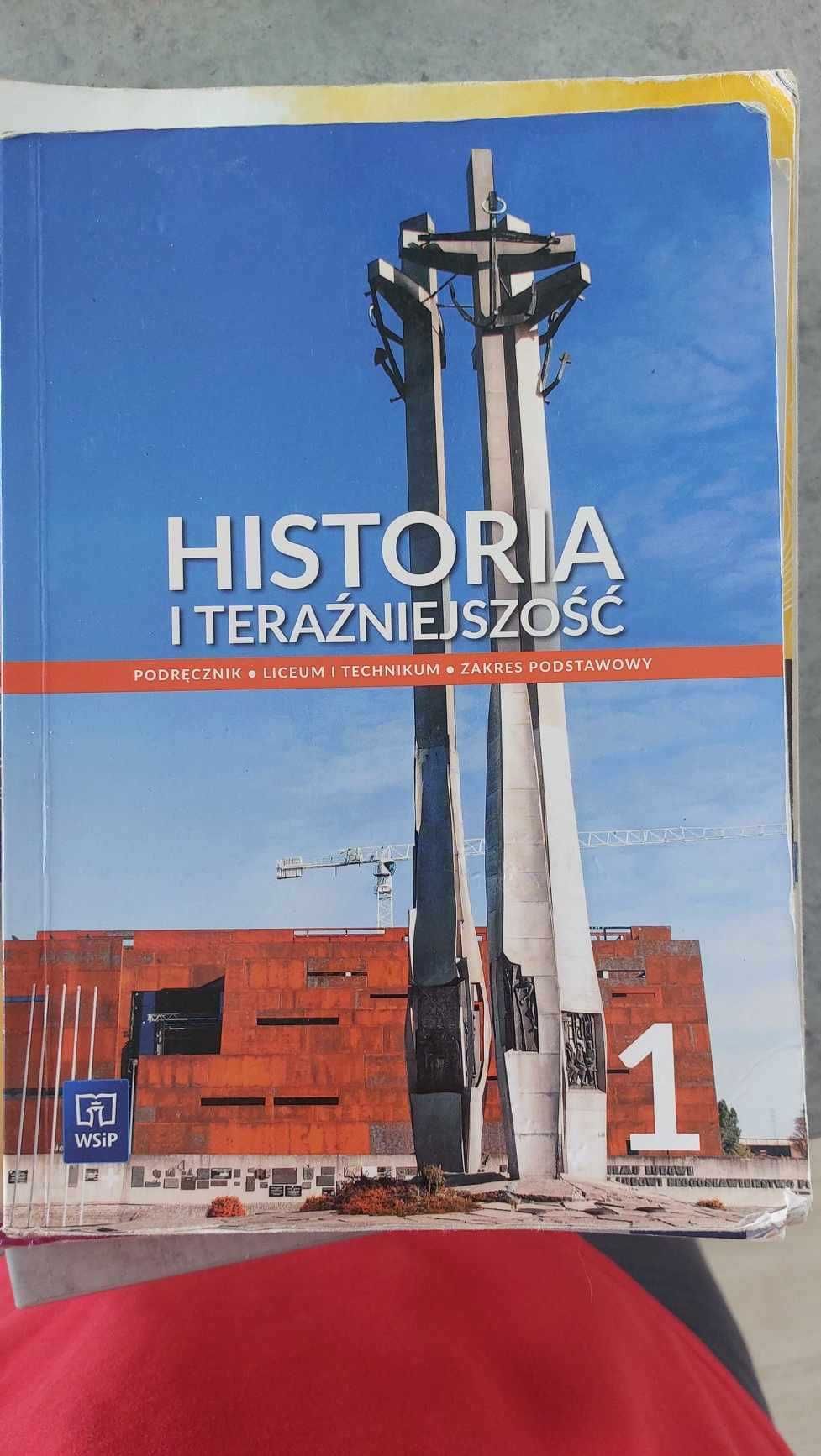 Zestaw podręczników klasa 1 do liceum ogólnokształcącego technikum