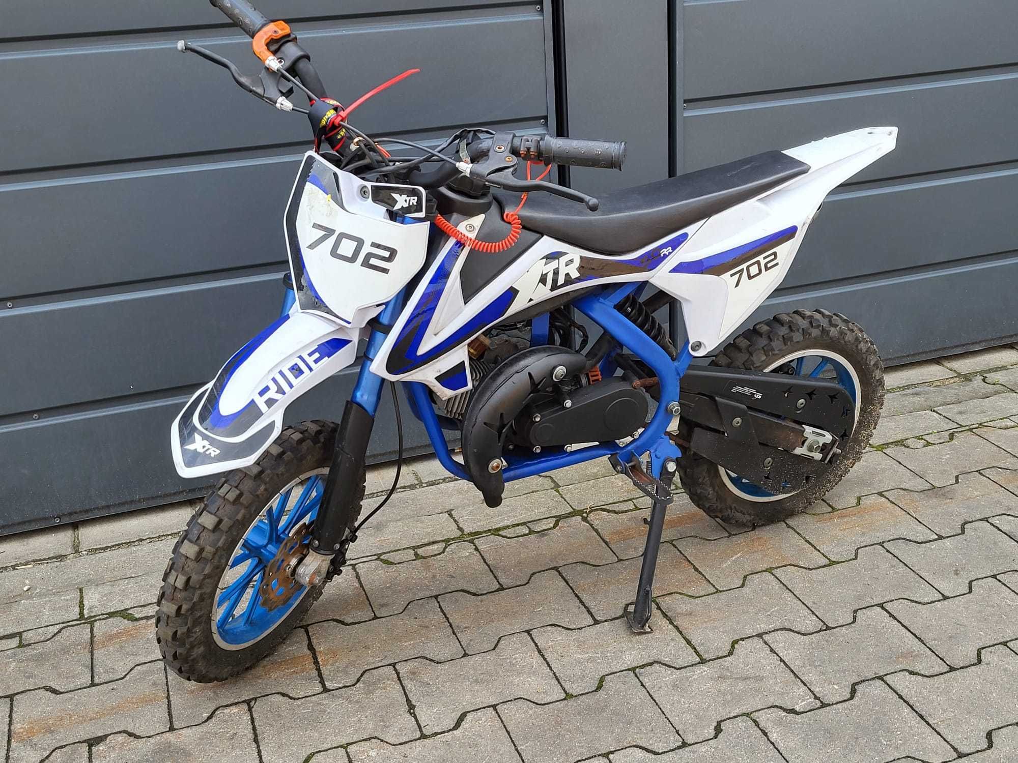 Mini cross XTR 702