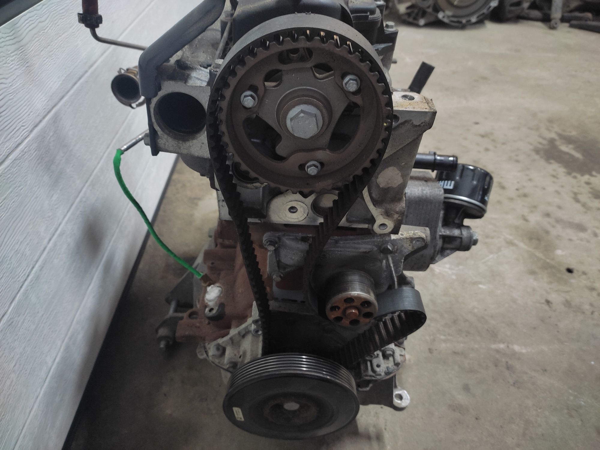 Двигатель Мотор Nissan Qashqai 1.5 Dci 9K9 2011 г.в.
