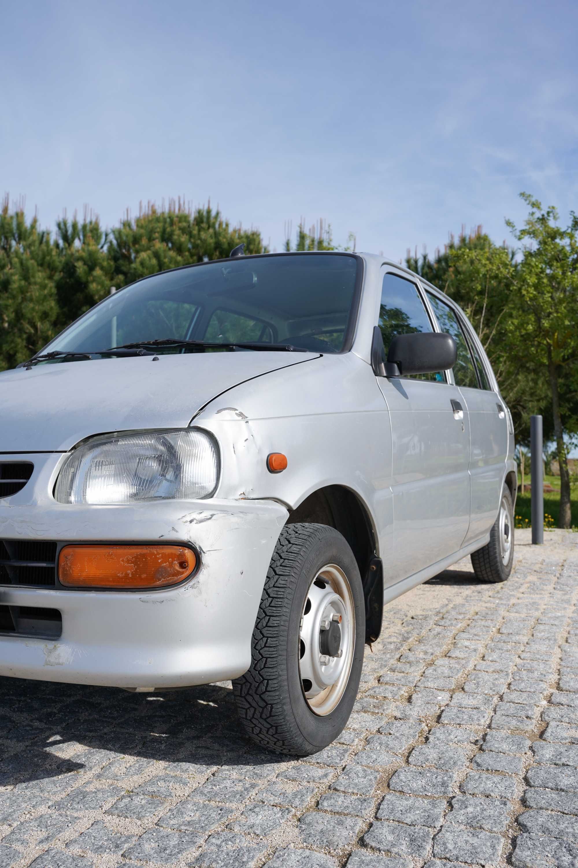 Daihatsu Cuore 98