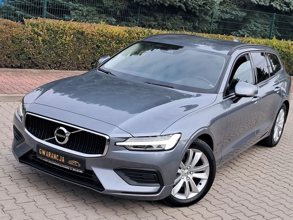 Volvo V60 __Bezwypadkowe__Serwisowane__m2019