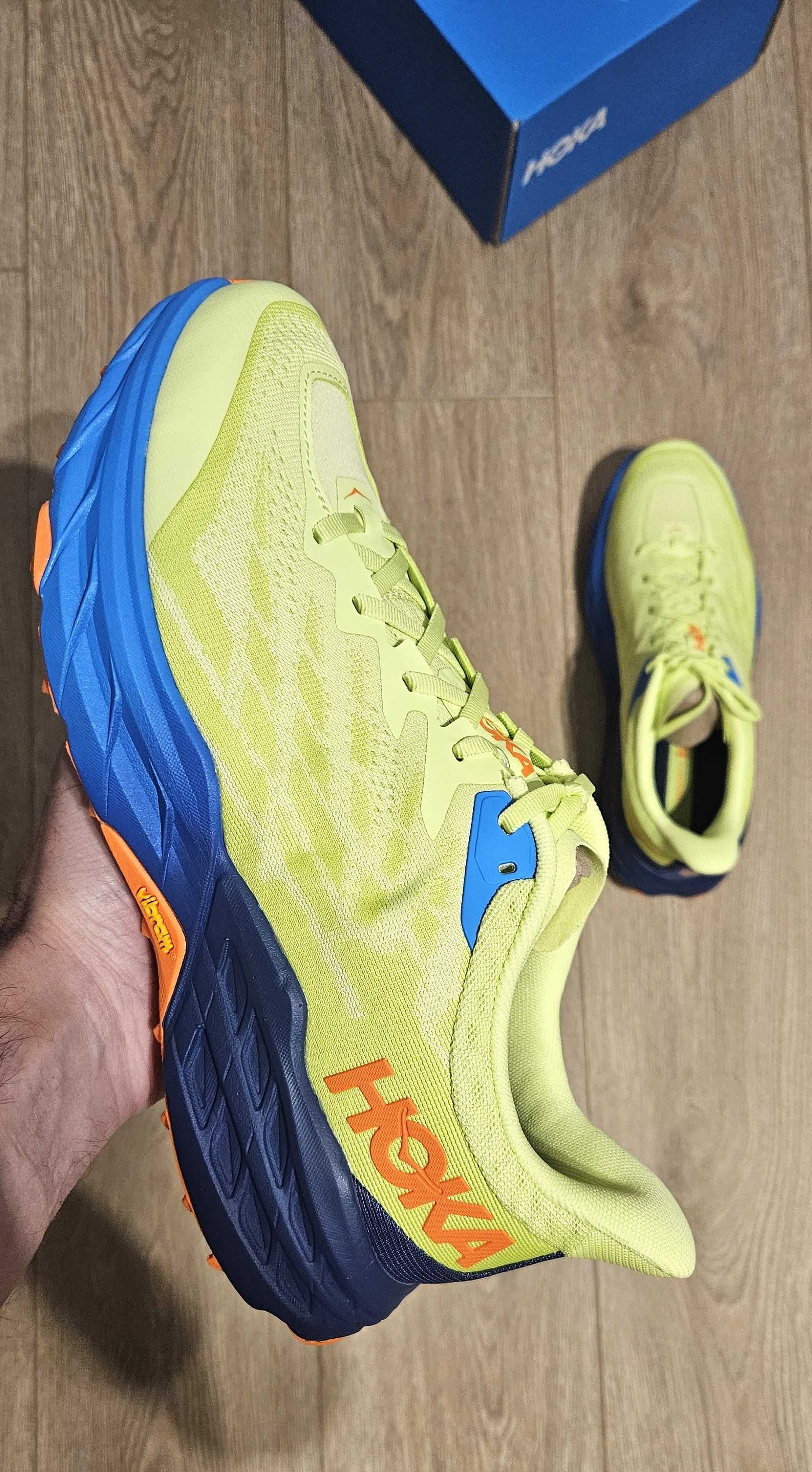 Hoka Speedgoat 5