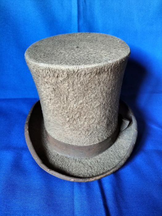 Cartola Antiga em Feltro