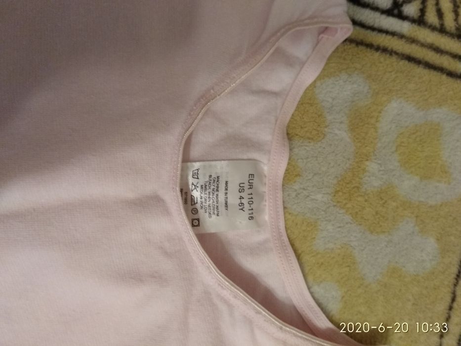 Купальник р.32; юбочка р.36.