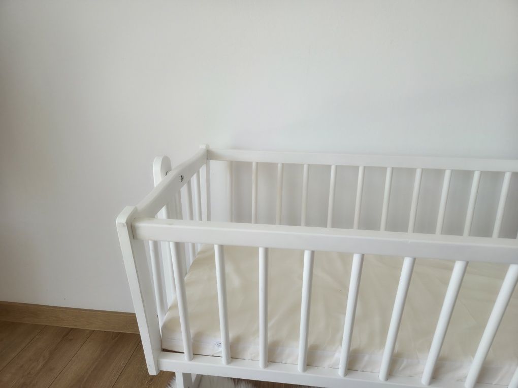Kołyska łóżeczko niemowlęce