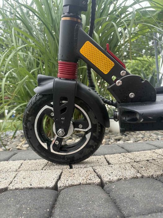 Hulajnoga elektryczna Motus 8.5 pro lite