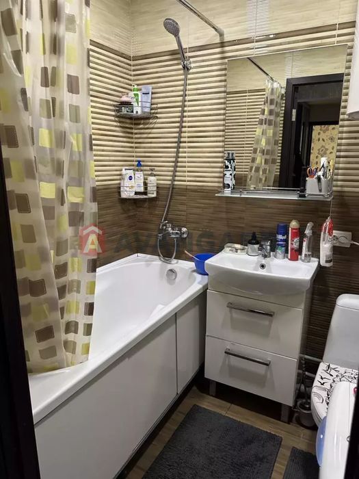 Продам 2кім квартиру з ремонтом, 5 хвилин Центр