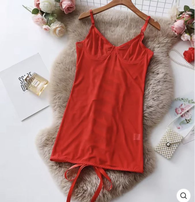 Komplet body zmysłowa sukienka