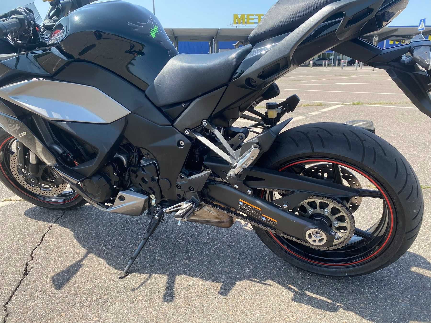 Продаю KAWASAKI Ninja Z1000SX 2023 год