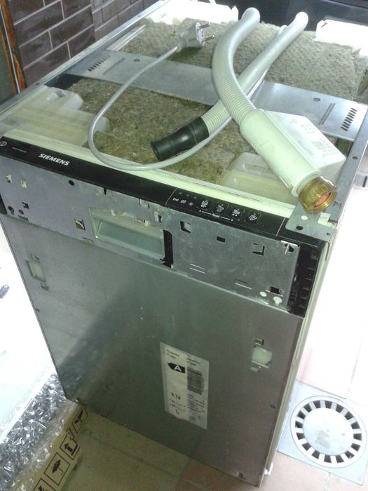 zmywarka Siemens sf64660 do zabudowy 45cm mała wąska simens