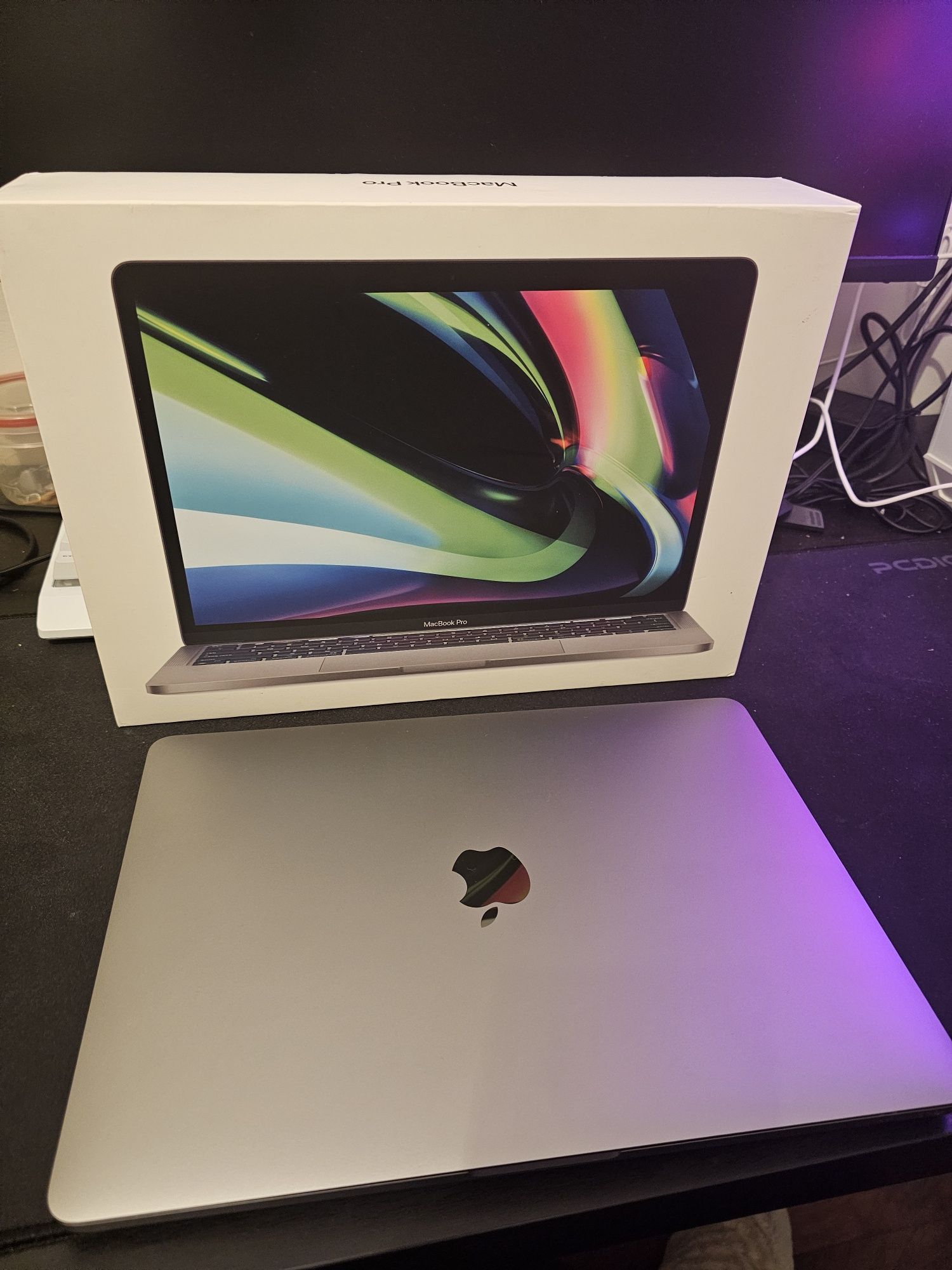 Vendo MacBook Pro (13 polegadas, M1, 2020, 512 GB)