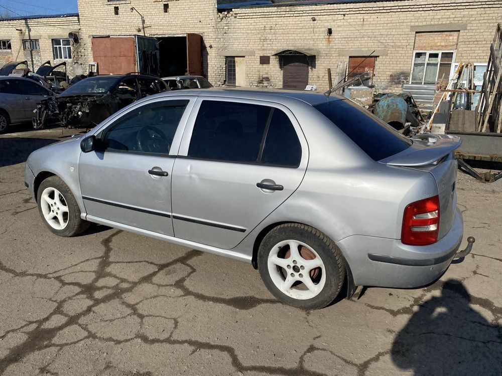 Разборка Skoda Fabia 1 седан 1999-2007 год 1.4 MPI
