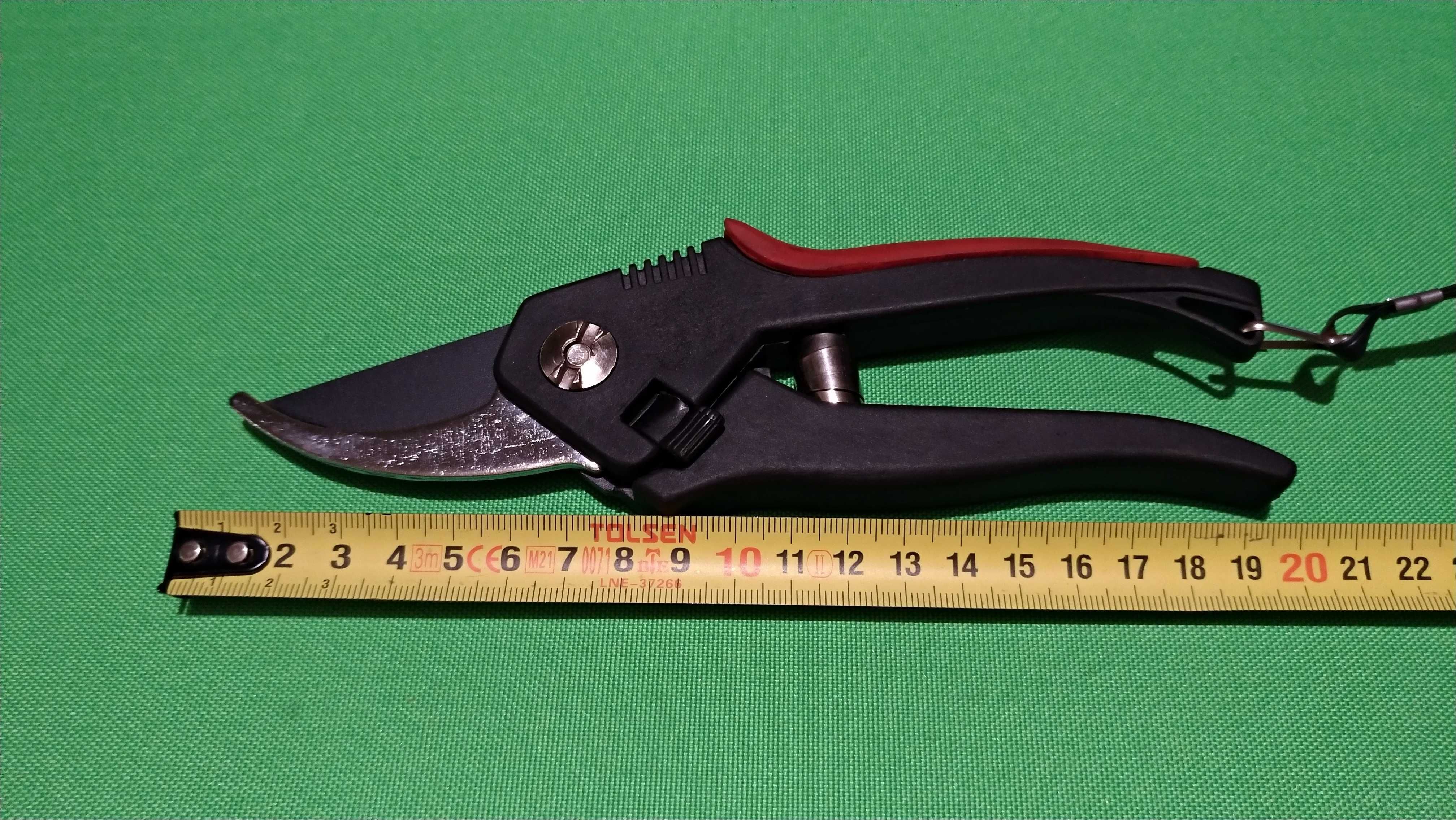 Секатор садовый Tools