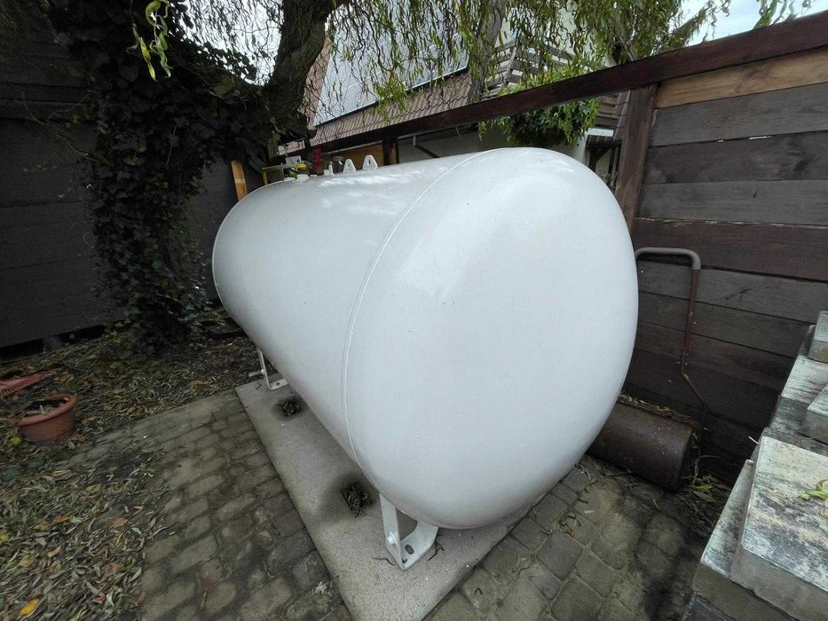 Zbiornik na gaz płynny 2700 L – CHEMET – po przeglądzie ciśnieniowym