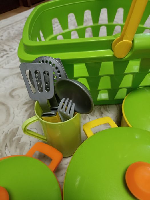 Іграшковий посуд