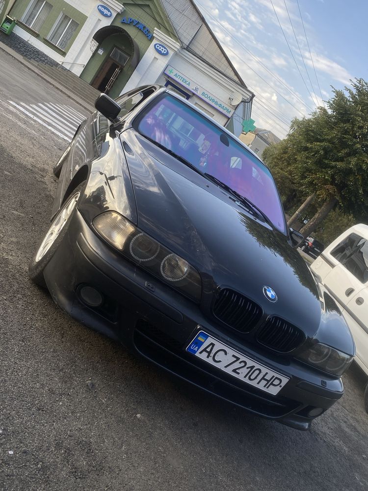 bmw e39 2.5 бензин в ок стані)