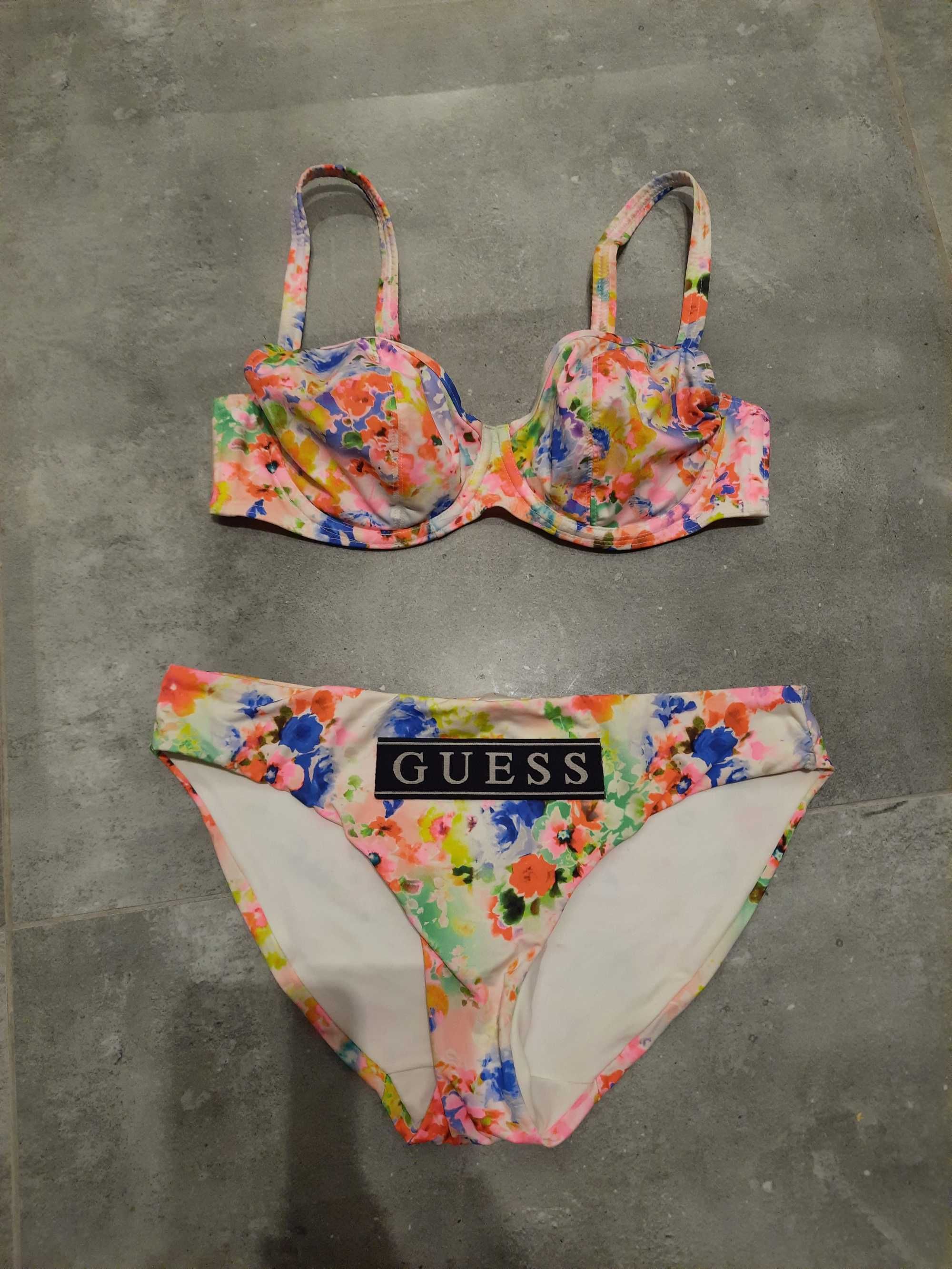Kostium kapielowy dwuczęściowy guess s m 36 38 75c 75d bikini kwiaty