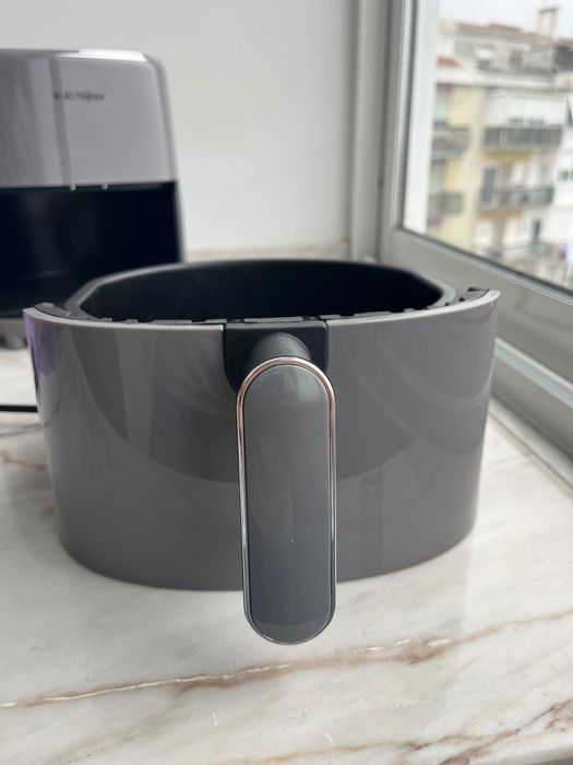 Fritadeira AirFryer Electronia Grace 3,5L