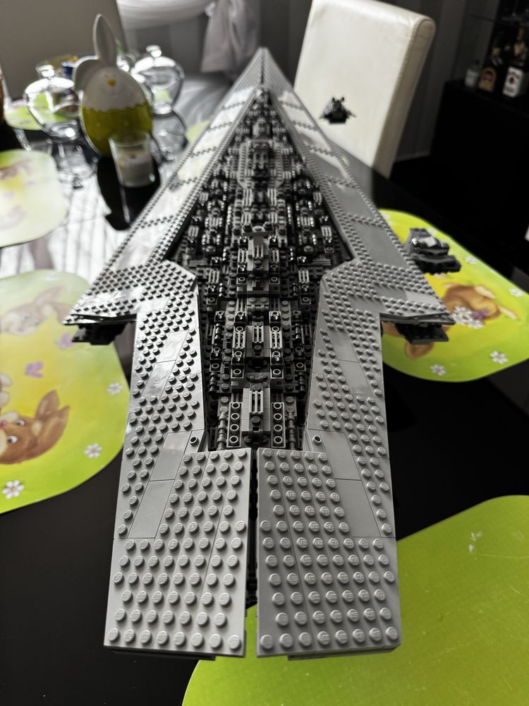 Lego Star Wars 10221, Executor kompletny, w doskonałym stanie z 2011r.