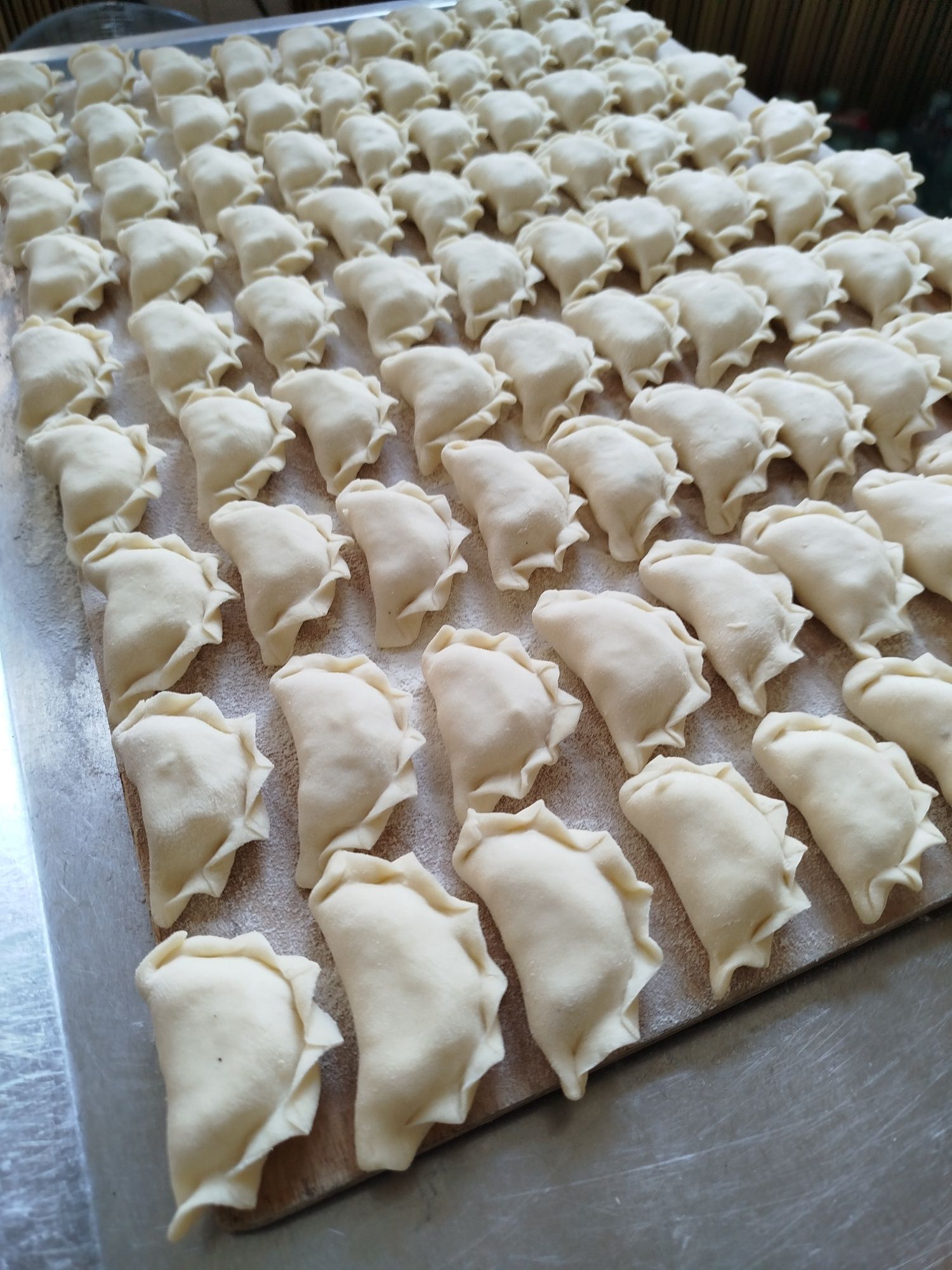 Pierogi domowe ręcznie robione