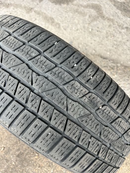 Зимние шины Continental 205/60 R16 4 шт.