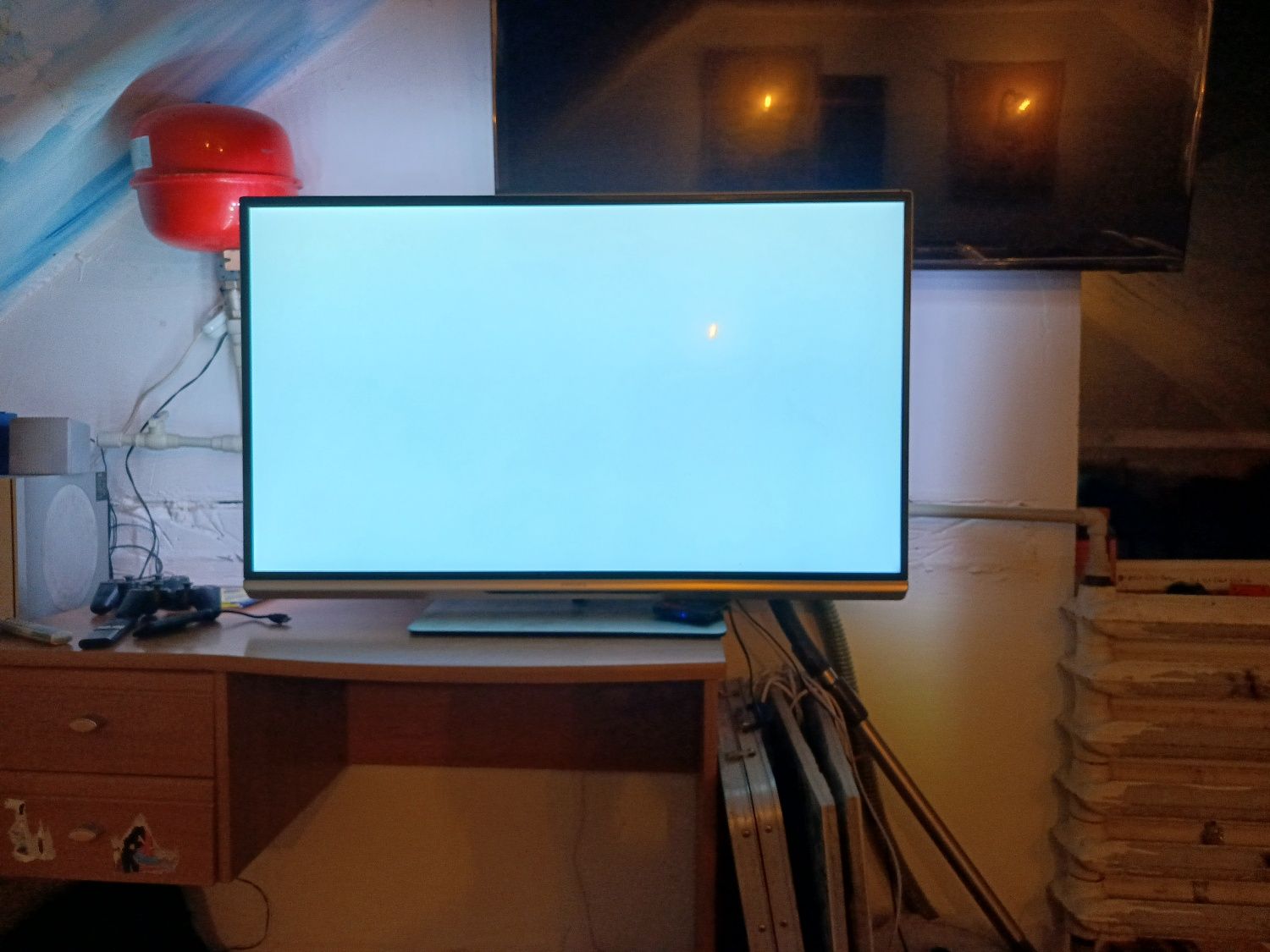 Телевізор philips 47PFL6877T/12, на запчастини не показує вже