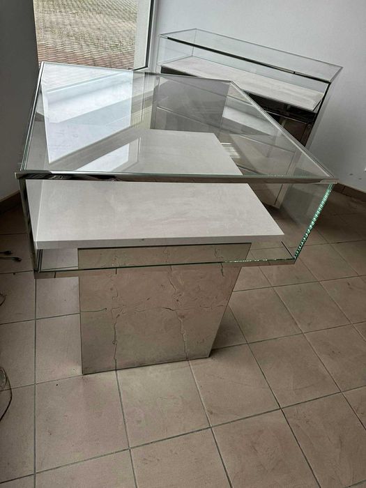 Szafy, witryny, szafki wystawowe, sklepowe glamour