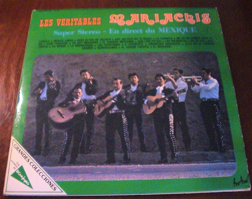 Roberto Carlos-Mariachis-Nino Rosso-O preço é o de cada um dos discos.