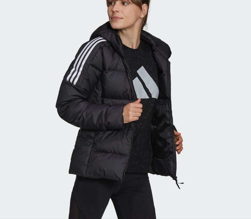 Жіноча куртка пуховик adidas