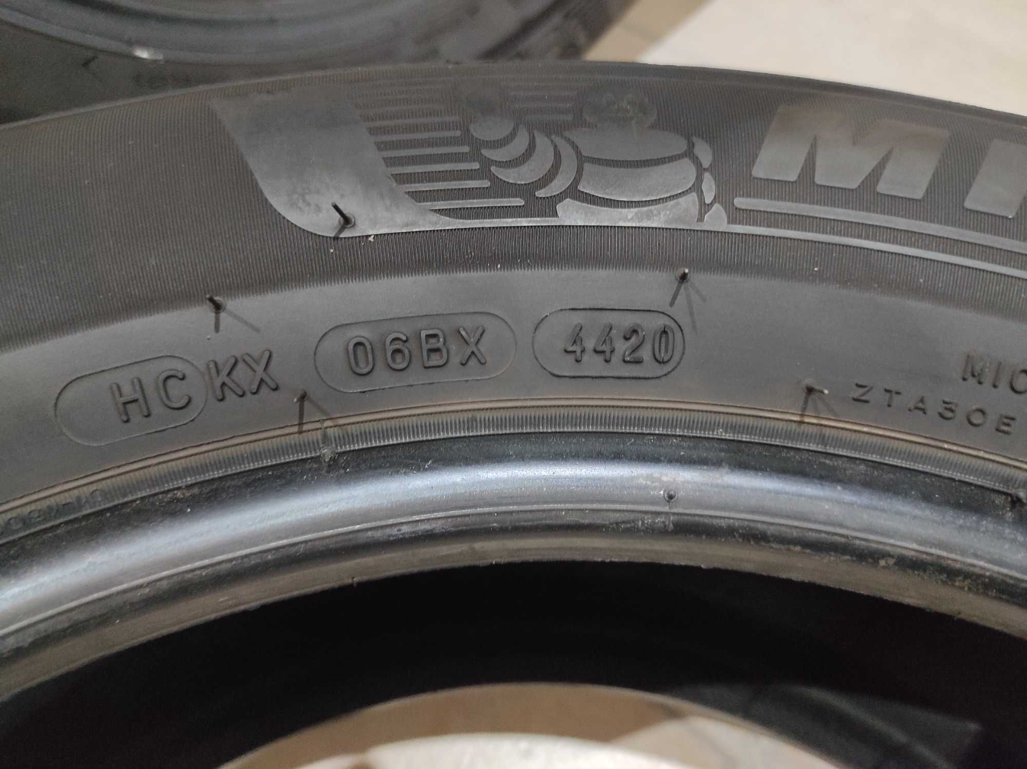 4 Pneus seminovos MICHELIN ALPIN 6 215/60 R 17